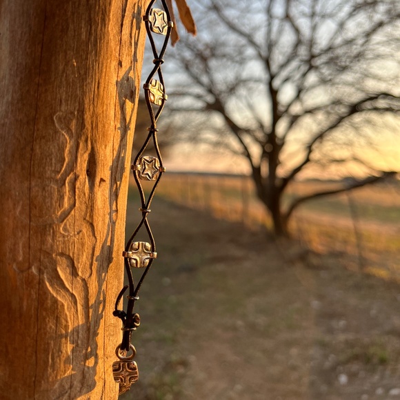 Handcrafted Leather and Sterling Silver Bracelet Star & Cross Detail - Picture 3 of 3